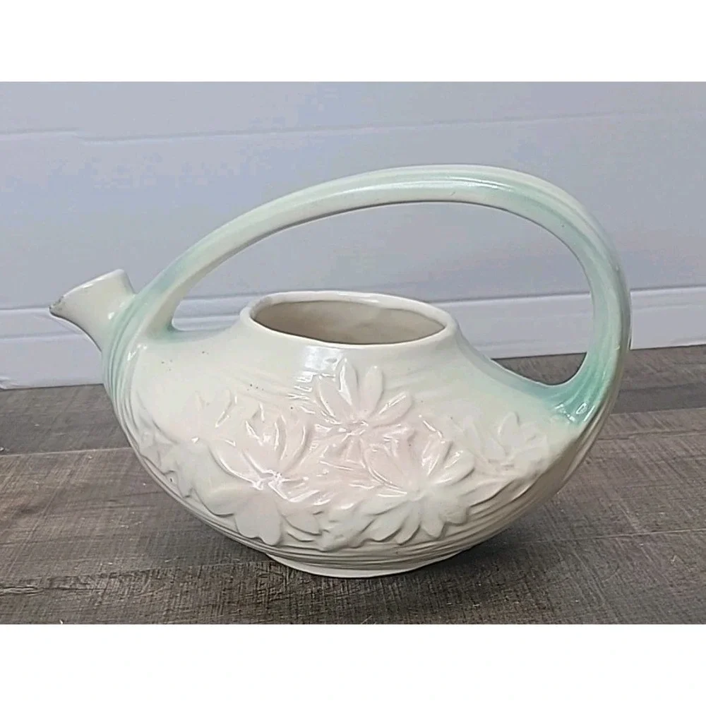 Mccoy vintage flower